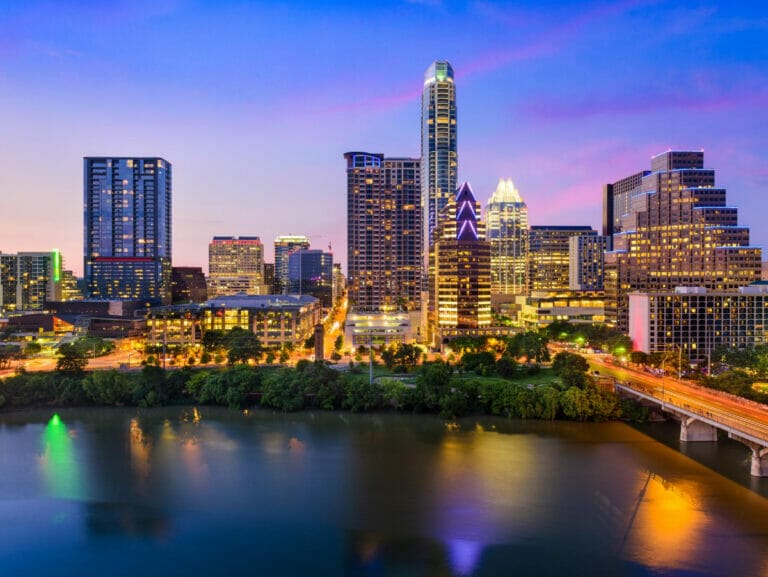 23+ Top Things to Do in Austin at Night (must-see!) - Happy To Be Texas