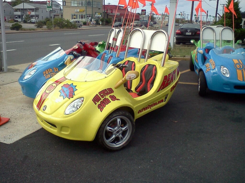 Scoot Coupe
