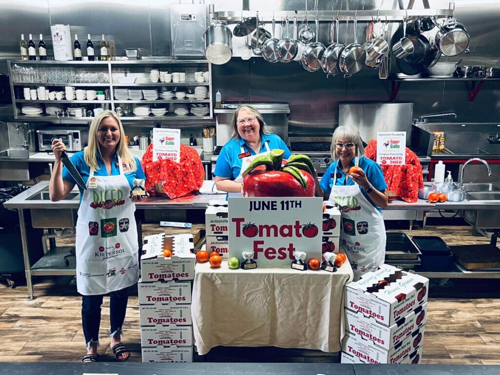 Image of the judges at the Texas Tomato Fest