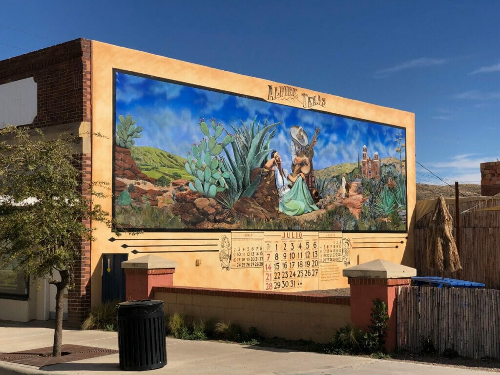 Image of a mural in Alpine Texas