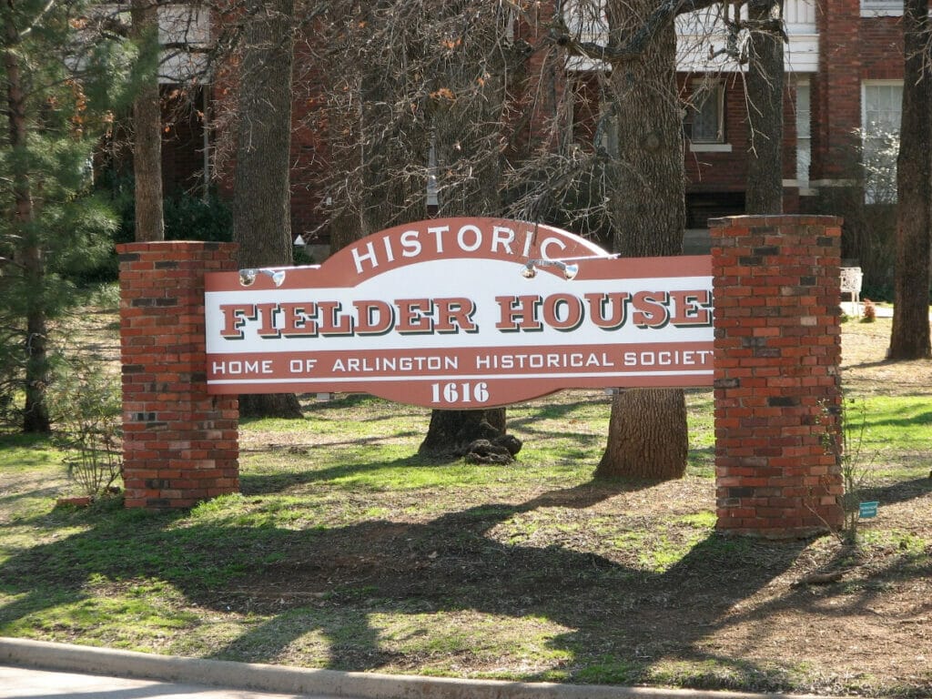 Fielder House sign