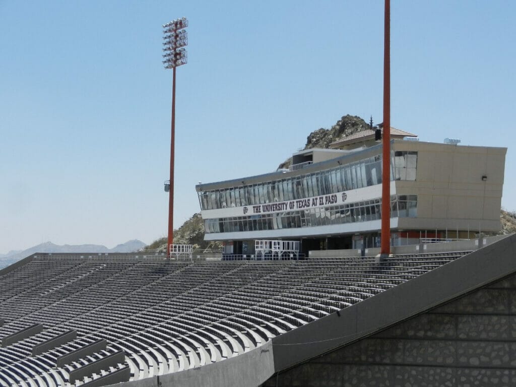 Sun Bowl Stadium seats 