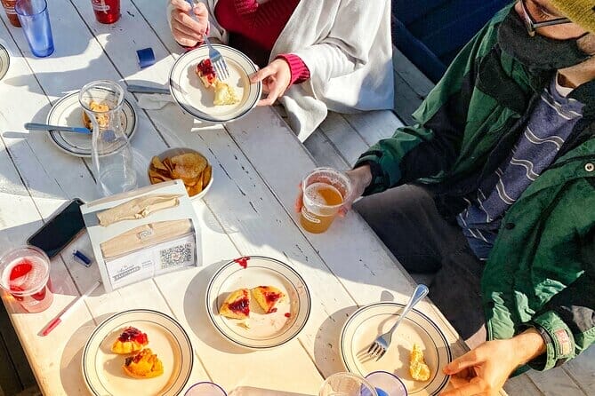 People enjoying the boozy brunch in Austin 