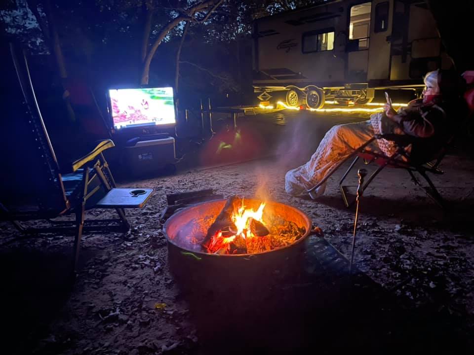 Family camping at the Juniper Point RV park 