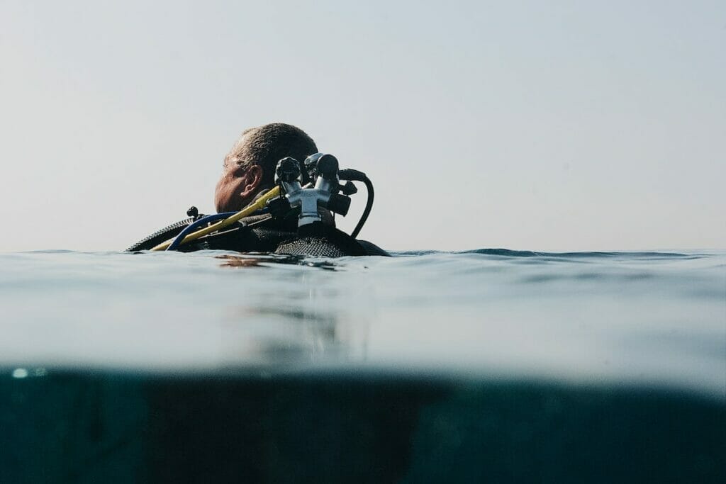 Man scuba diving 