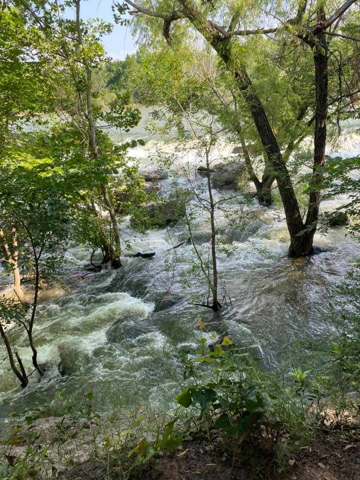 Marion Sansom Park waterfall 