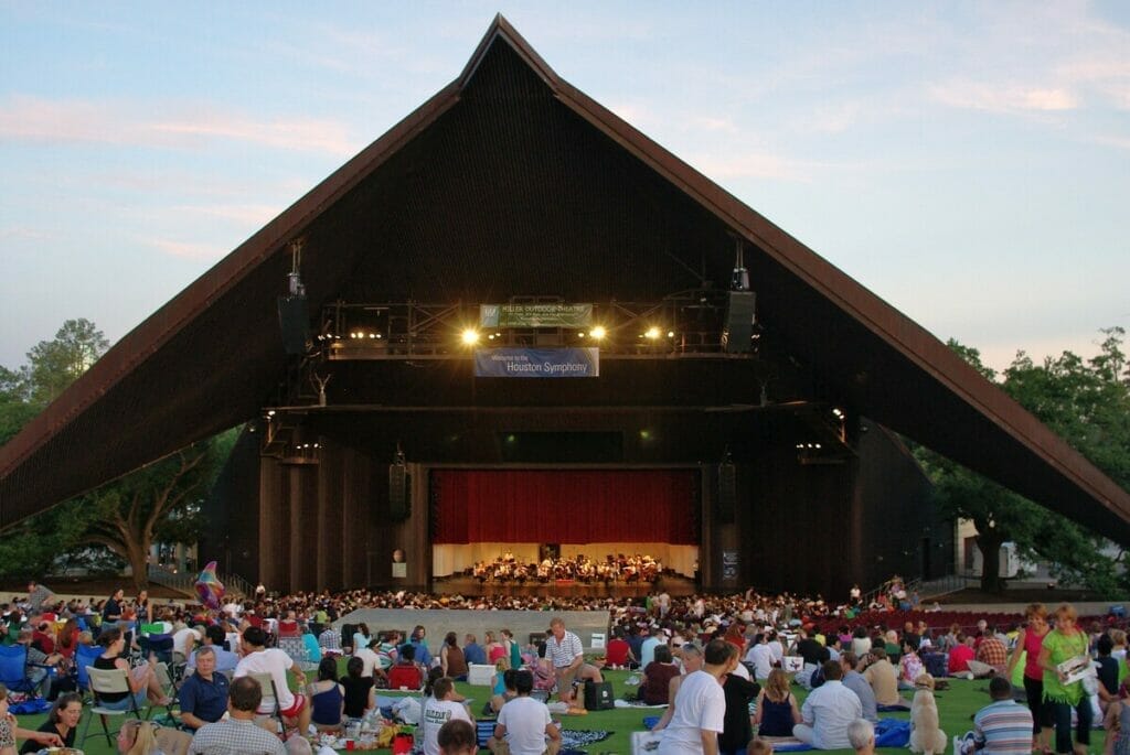 Outdoor amphitheater 