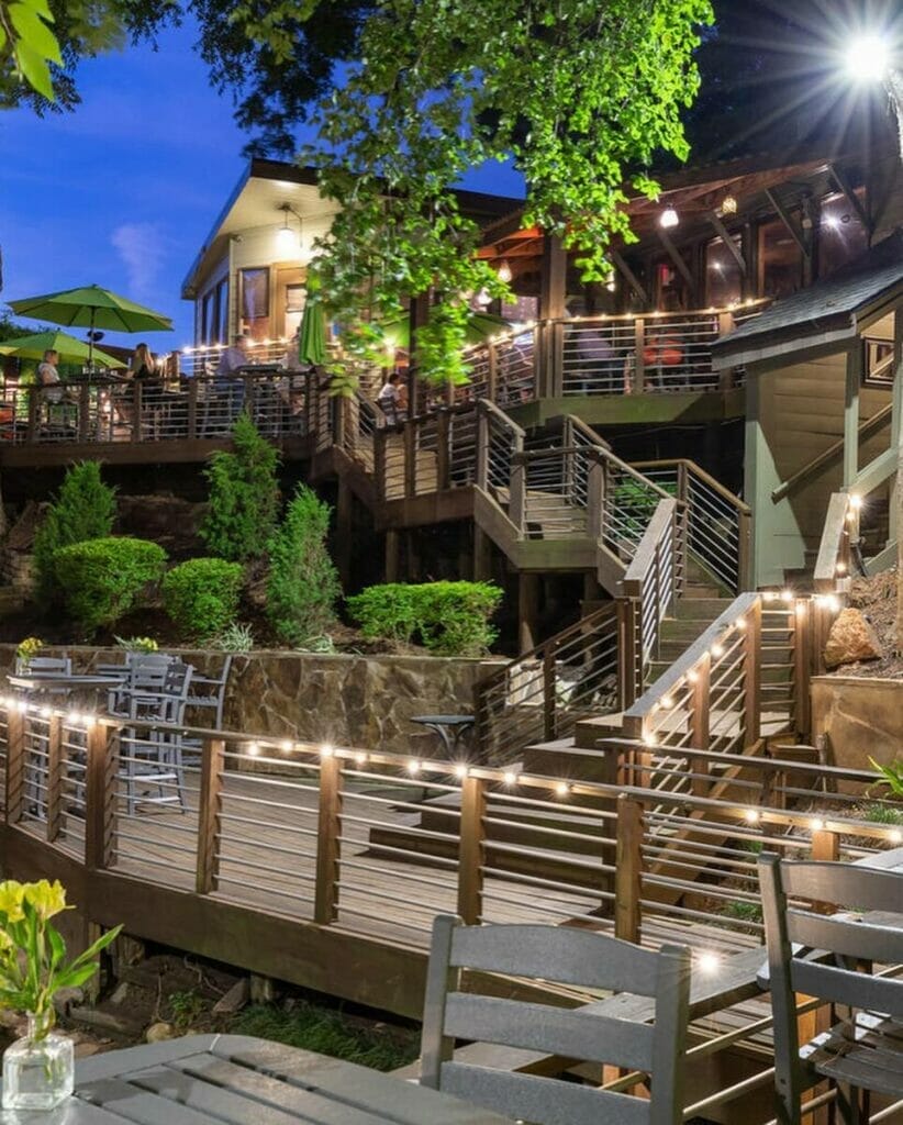 Rainbow Lodge